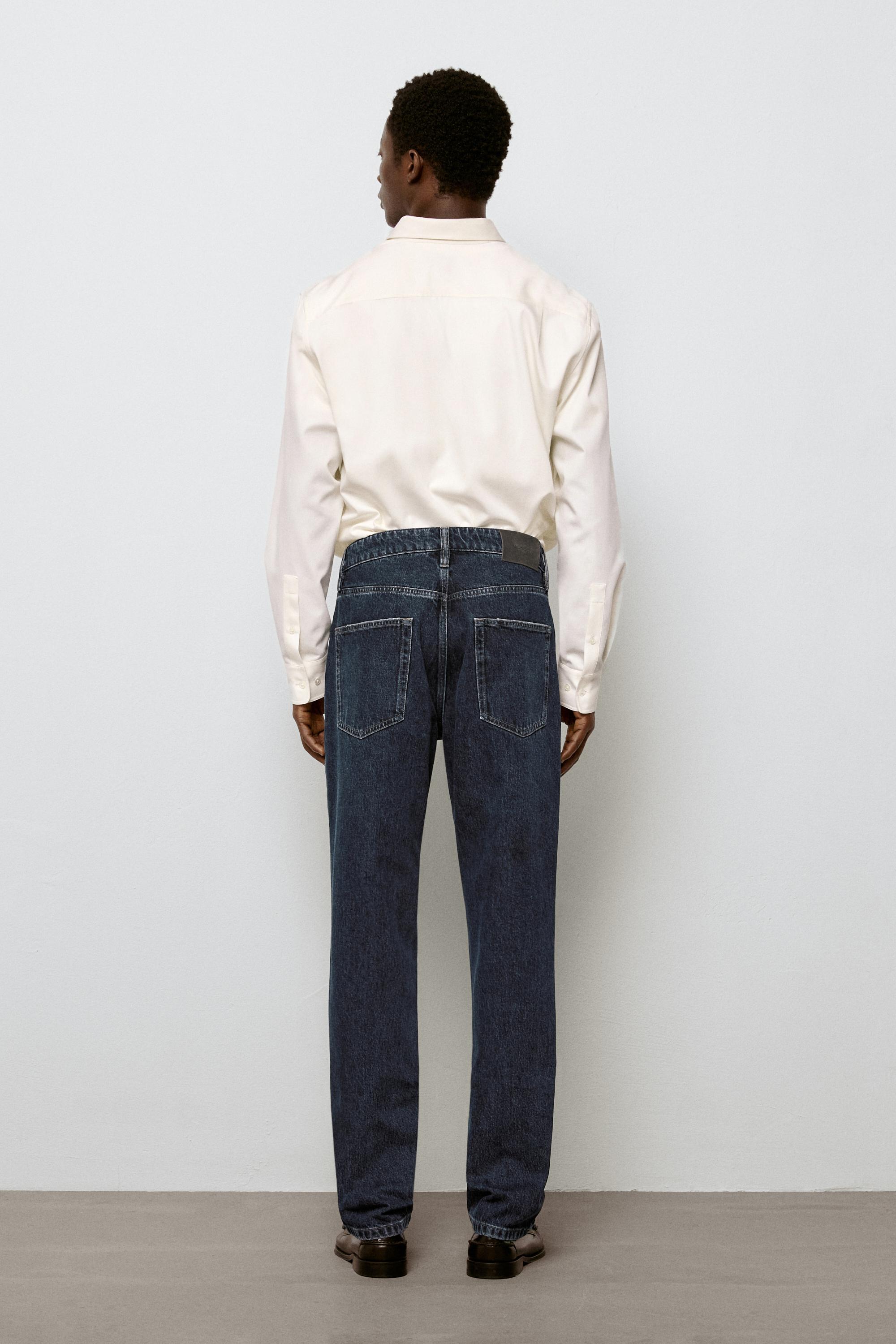Tapered fit jeans